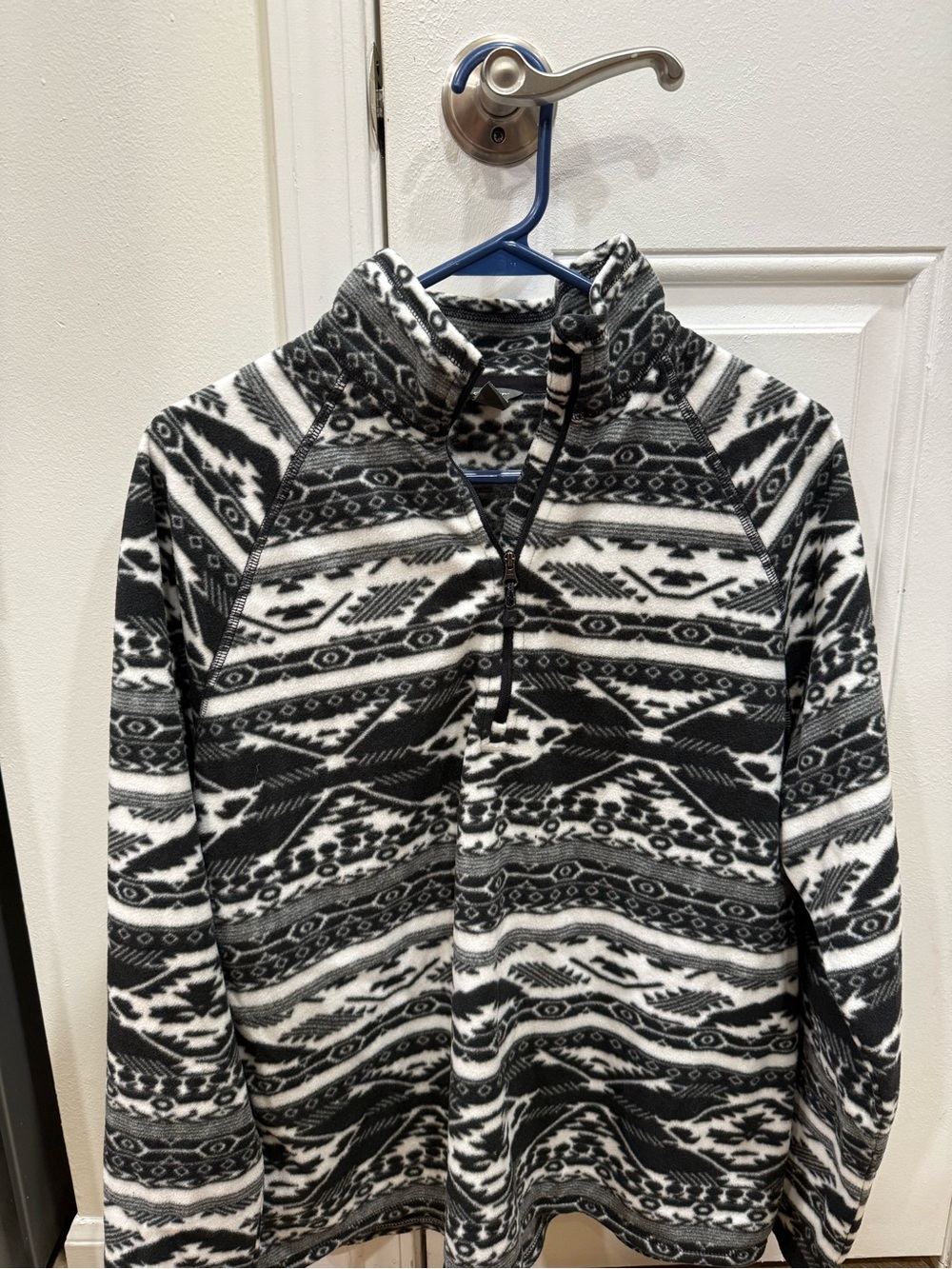 Eddie Bauer Black & White Geo-Print 3/4 Fleece Pullover
